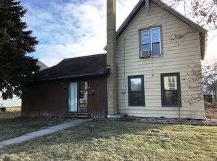 37 W Franklin St, Waupun, WI 53963