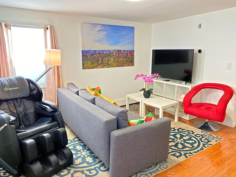 37 Telegraph St #3 — Photo 8