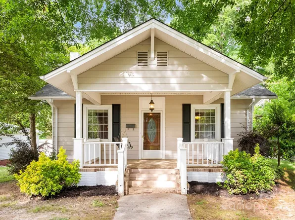 204 S Elm St, Cherryville, NC 28021