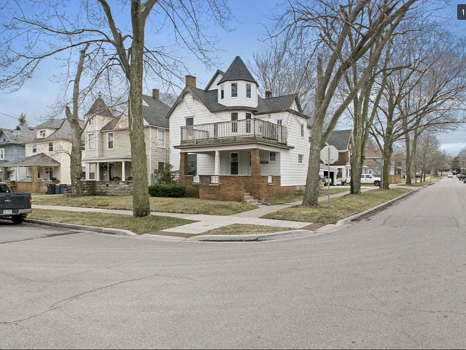 1st image of 458 Ethel Ave SE #2