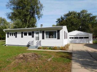 7609 Scott Ln, Machesney Park, IL 61115