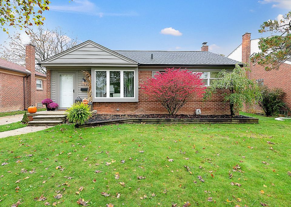 1st image of 106 W Sunnybrook Dr