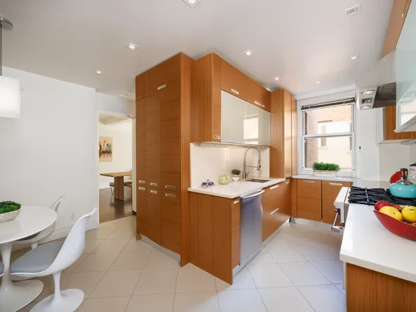 50 West 96th Street image 5 of 16