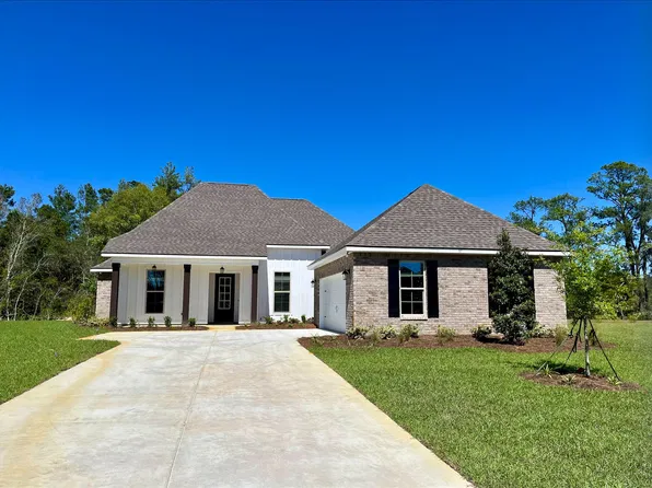 37 Starfall Ct, Freeport, FL 32439