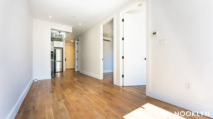 Rented by Nooklyn NYC LLC | media 4