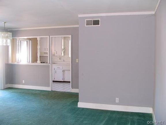 4th image of 7233 Ponce Ave