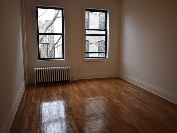 5th image of 4415 43rd Ave APT B3