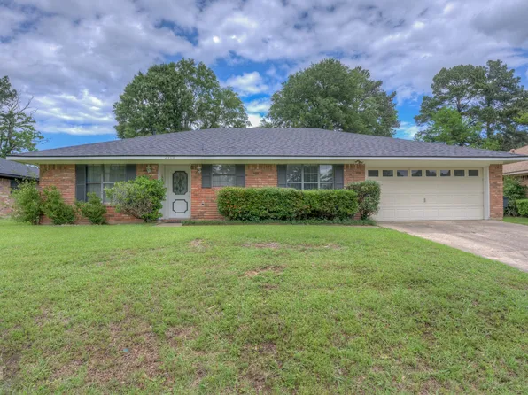 2308 Somersworth Dr, Shreveport, LA 71118