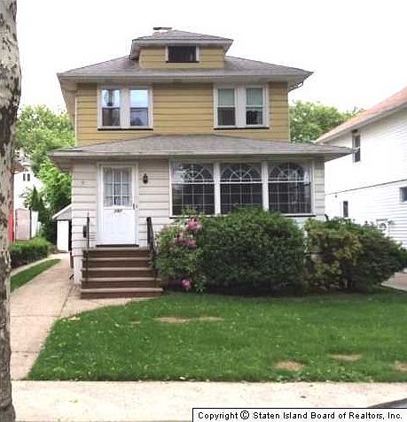 1st image of 297 Rose Ave
