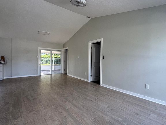 2nd image of 8395 Garden Gate Pl