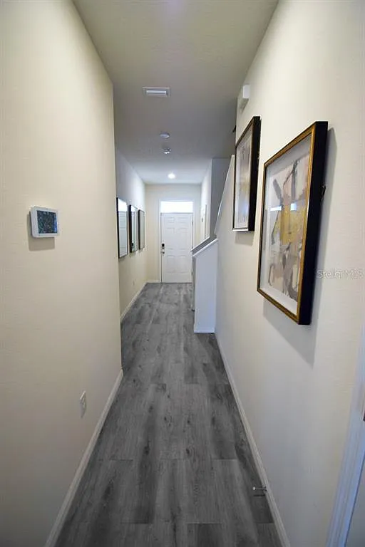 3 bed, 2.5 bath, 1785 sqft, $2,200 — Photo 4