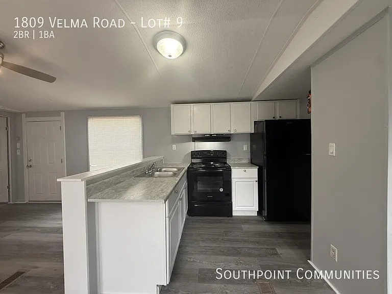 1809 Velma Rd #9 — Photo 3