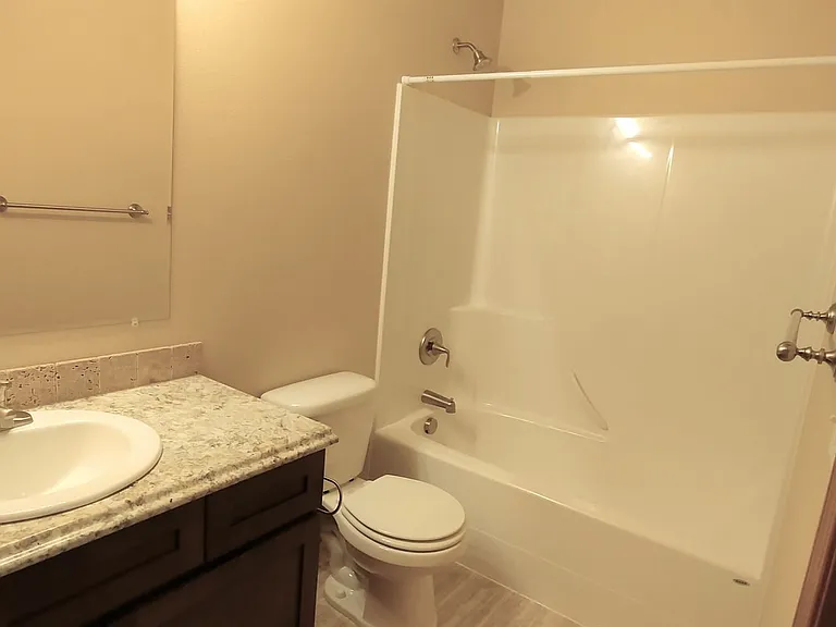 Court C Townhomes# — Photo 11