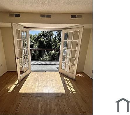 5th image of 3811 Swann Rd APT 203