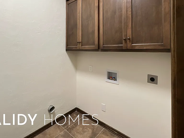 1424 Narrows Bridge Cir — Photo 11