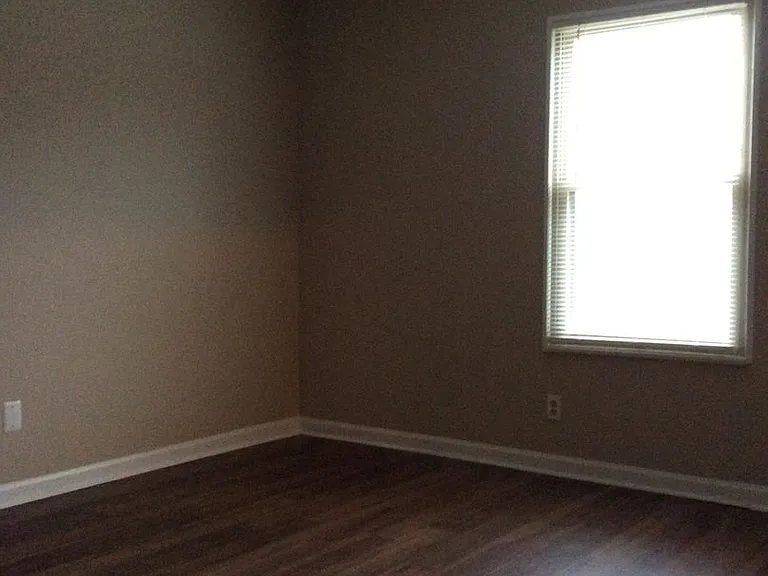 413 Harrodswood Rd #4 — Photo 12