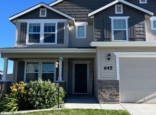 645 SW Raelynn St, Mountain Home, ID 83647