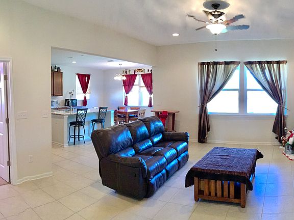 3rd image of 112 Little Pond Way