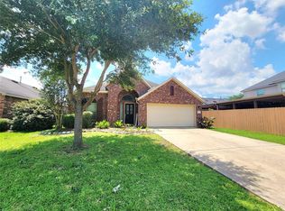 219 Golden Grain Dr, Rosenberg, TX 77469