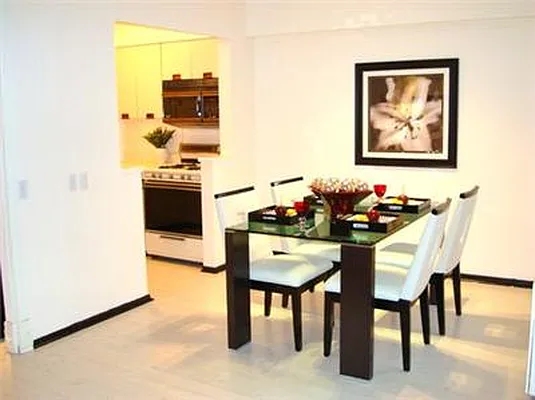 Rented by Oxford Property Group | media 9