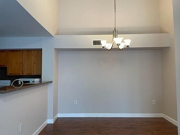 4th image of 11165 SW 6th St APT 308