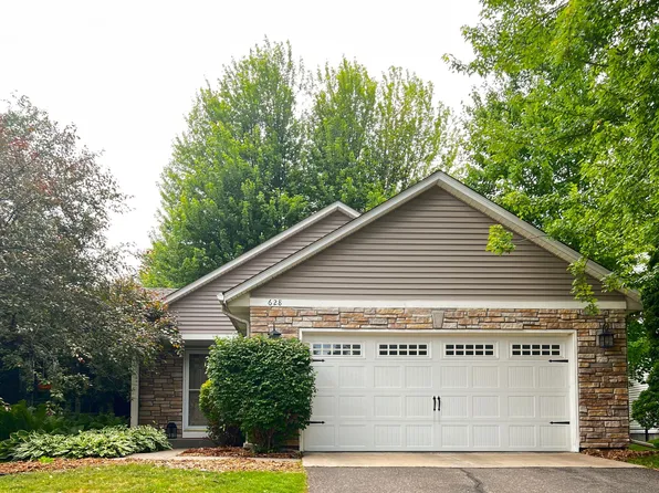628 Eagle Ridge Rd, Woodbury, MN 55125