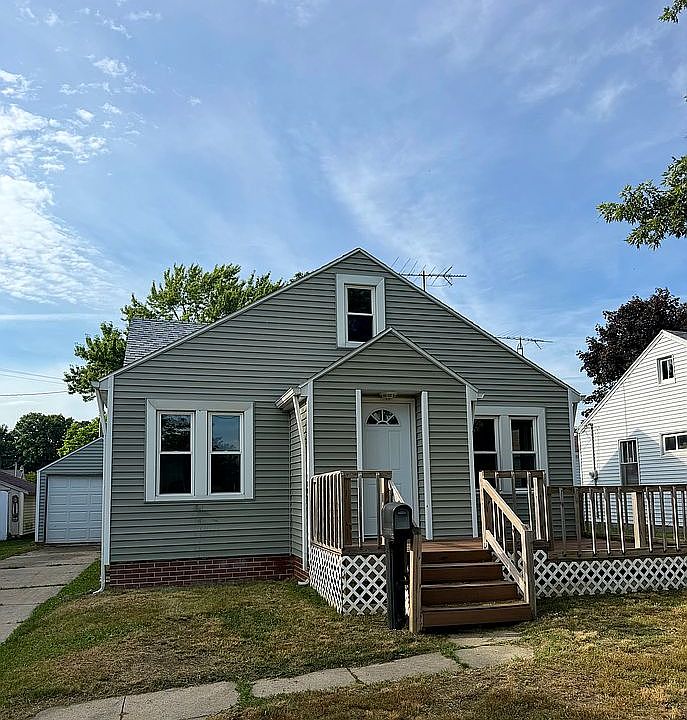 1st image of 419 Cherry St