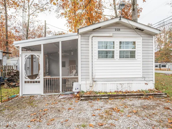 55 Pawnee Trl, Crossville, TN 38572