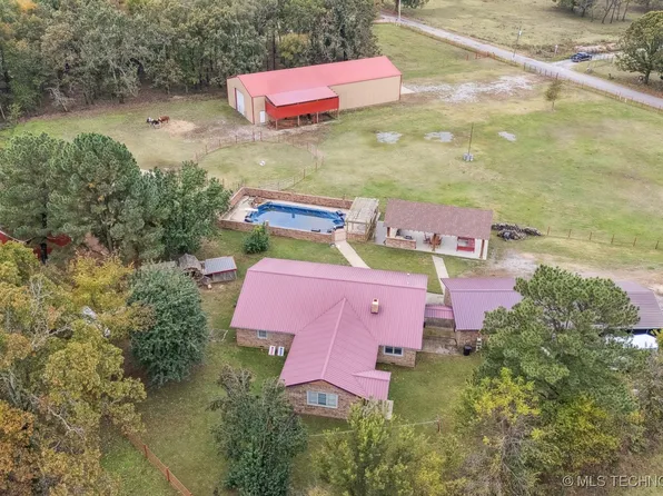 7383 S 447th Rd, Rose, OK 74364