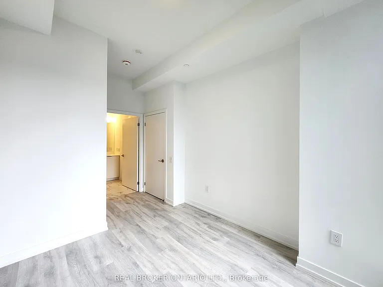 8 Olympic Garden Dr #S622 — Photo 7