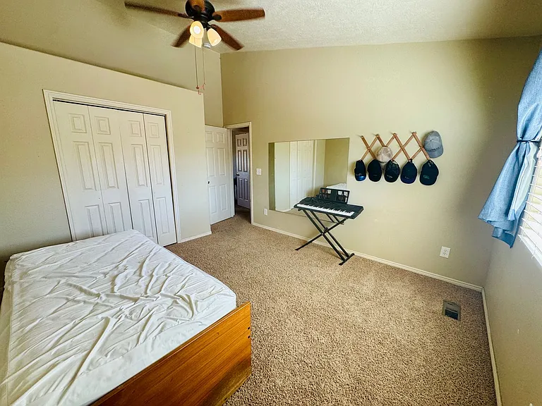 1265 N Santa Clara Pkwy — Photo 18
