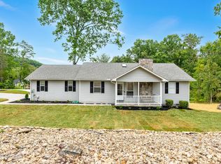 500 Igoti Pl, Loudon, TN 37774