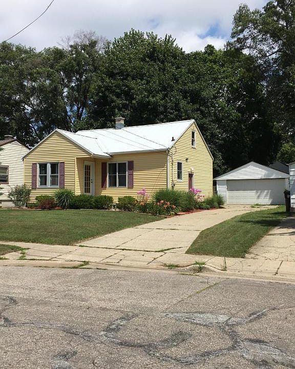 1st image of 3552 Heron Ave SW