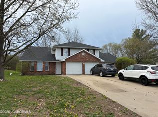 1346 S Louisville Dr, Columbia, MO 65203
