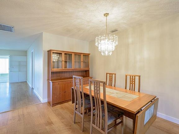 5th image of 102 Cactusflower Ln