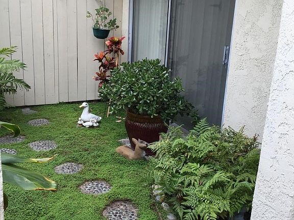 2nd image of 5307 Village Circle Dr
