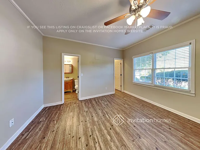 980 Burning Bush Dr — Photo 17