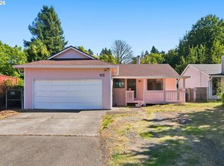2898 SE 90th Pl, Portland, OR 97266