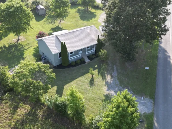 535 Howell Hill Rd, Kelso, TN 37348