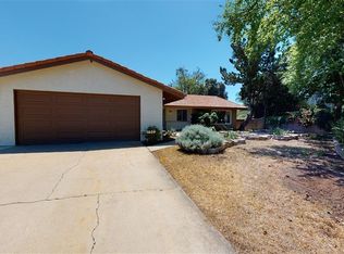 1039 La Solana Dr, Fallbrook, CA 92028