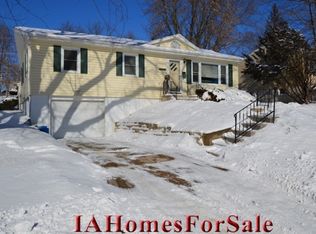 1660 2nd Ave, Marion, IA 52302
