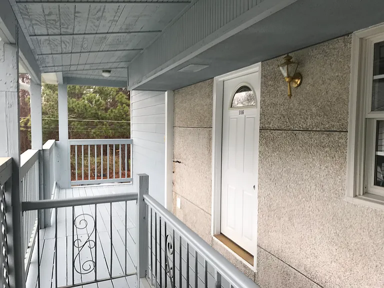 518 Nash St #5 — Photo 12