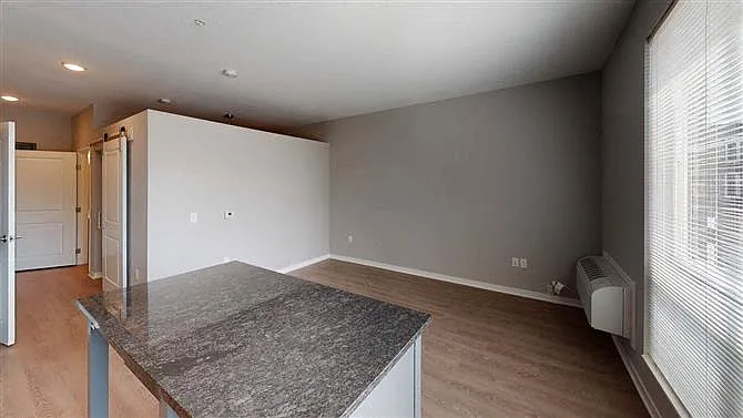 Maven Apartments — Photo 39