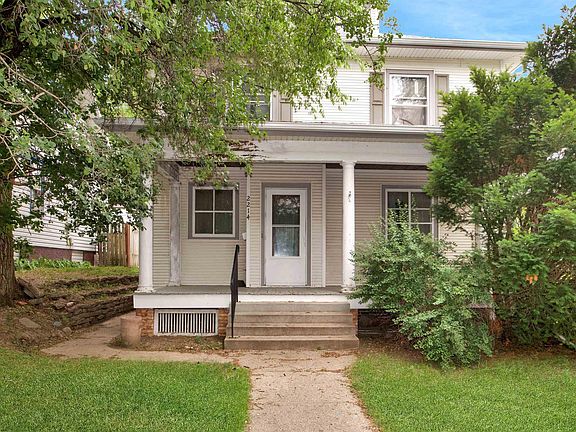 2nd image of 2214 Grandview Blvd