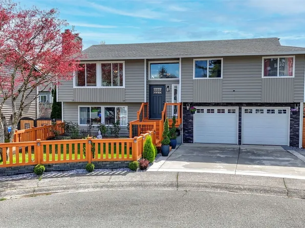 950 Anacortes Court NE, Renton, WA 98059