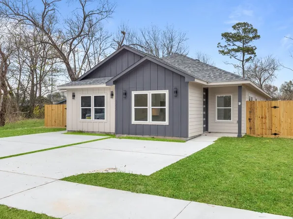 7322 Phillips St, Houston, TX 77088