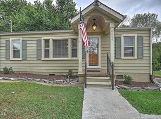 3044 Lowrance Dr, Kingsport, TN 37660