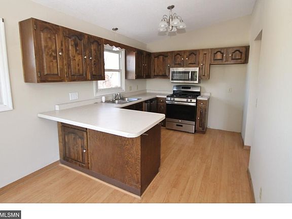 4th image of 8850 Trista Ln