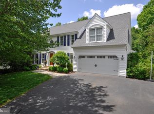 10316 Campbell Dr, Fredericksburg, VA 22408