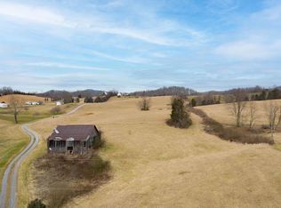 Cleveland Rd, Abingdon, VA 24211